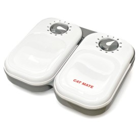 Distributore automatico di mangime per cani e gatti