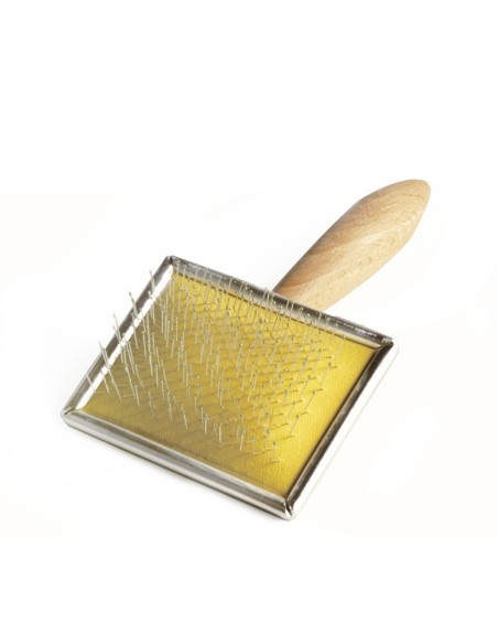 Slicker brush for grooming dog puppies - Record